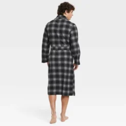 Men's Plaid Microfleece Robe - Goodfellow & Co™